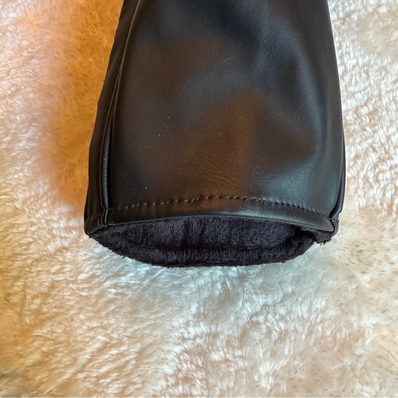 TaylorMade NEW golf Stealth Driver Black/red Headcover - Picture 6 of 6